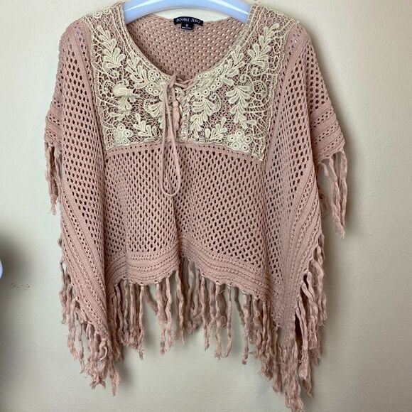WOMEN’S PULLOVER SHAWL SIZE SMALL - Picture 1 of 6